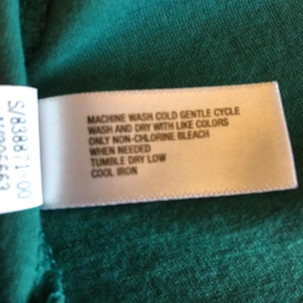 Gap Ruffle Tank - Picture 5 of 6